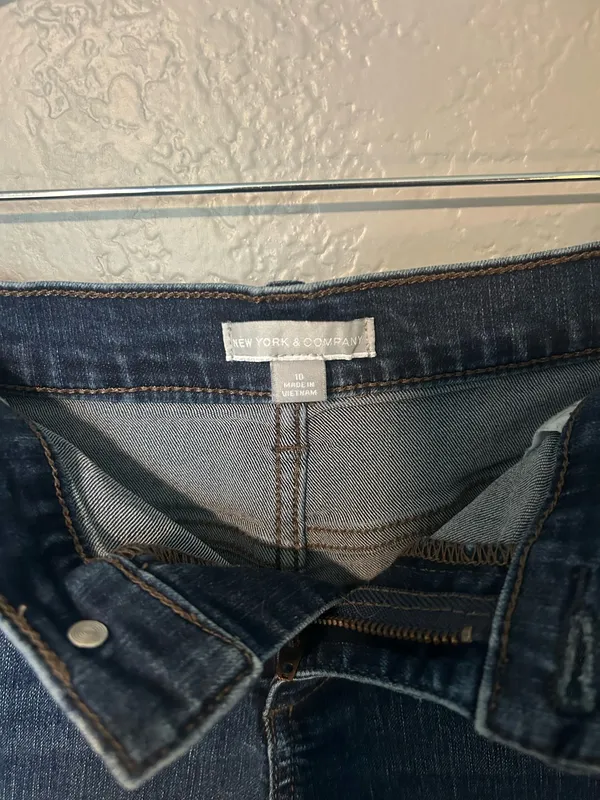 New York & Company Shorts - Image 3