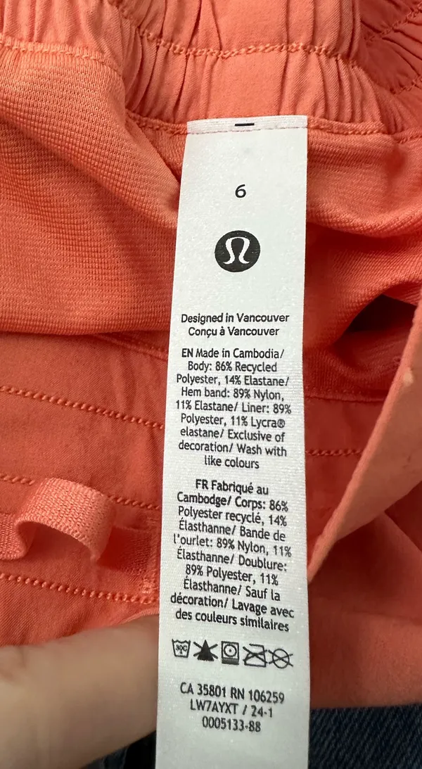 Lululemon Hotty Hot High-Rise Lined Short 4" in Sunny Coral Size 6 - Image 4