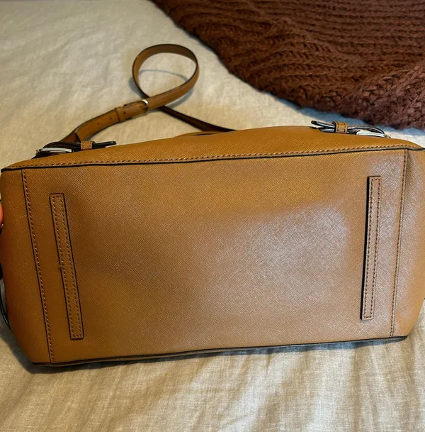 Tory Burch Satchel Handbag Purse - Image 5