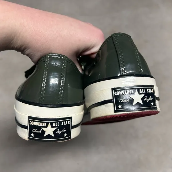 Converse Unisex Chuck Taylor Chuck 70 Patent Leather Low Military Green Shoes - Image 4