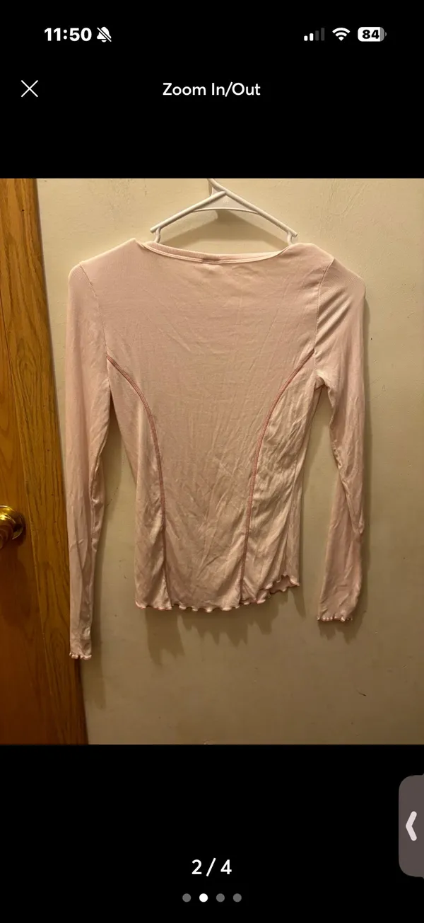 (S) aritzia top - Image 2