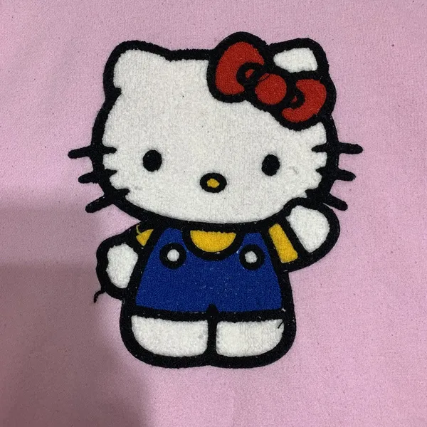 Hello Kitty Sweatshirt Womens‎ Medium Pink Chenille Patch Sanrio Pullover Fleece - Image 2