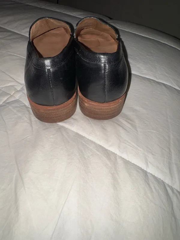 Madewell Black Leather Slip-On Loafers with Brown Sole - Image 2