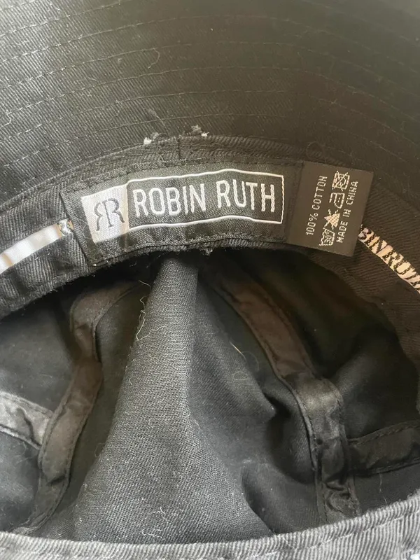 Black cotton "Take me back to New York" bucket hat by Robin Ruth - Image 3