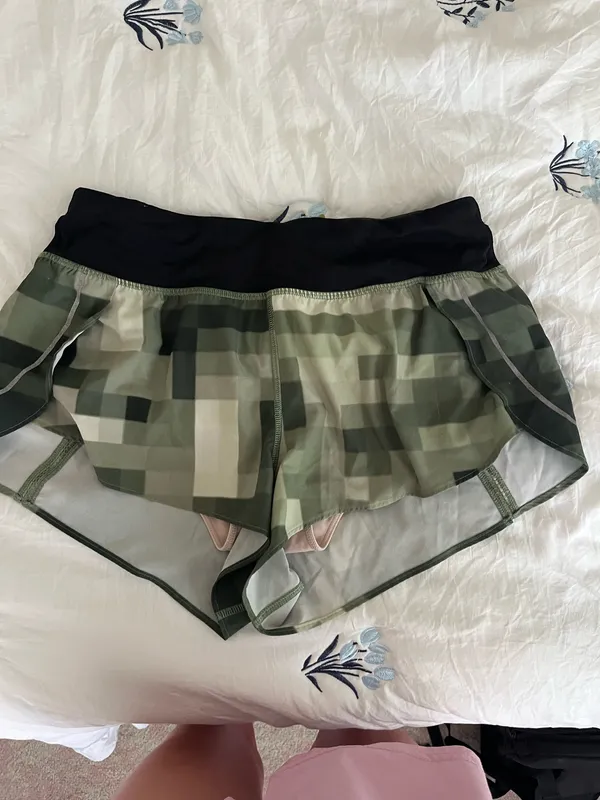 Lululemon Spilt Second Short II - Image 3