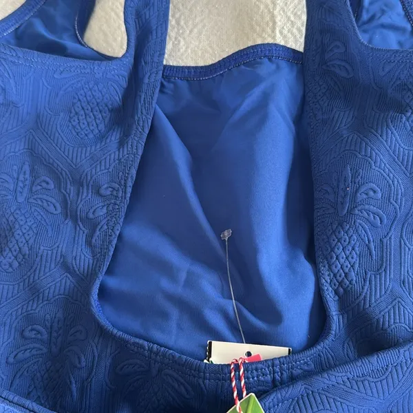 FARM Rio Women's Blue Matelasse Pineapple Belted One-Piece Swimsuit,Medium, $240 - Image 15