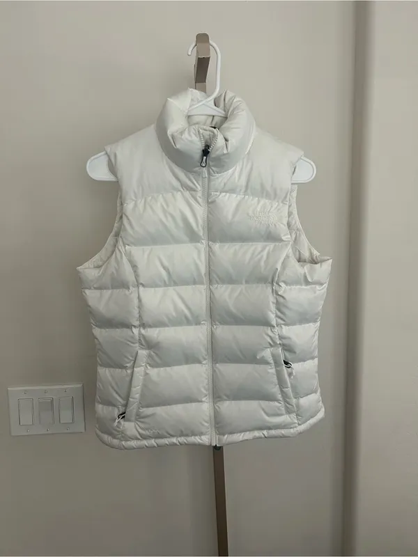 The North Face Down Puff Vest 700 Insulated Women’s Small - Image 2