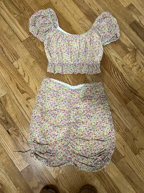 Lulus Two piece set - Image 3