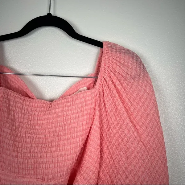 Lush Cropped Coral Puff Sleeve Blouse Sz S NWT - Image 5