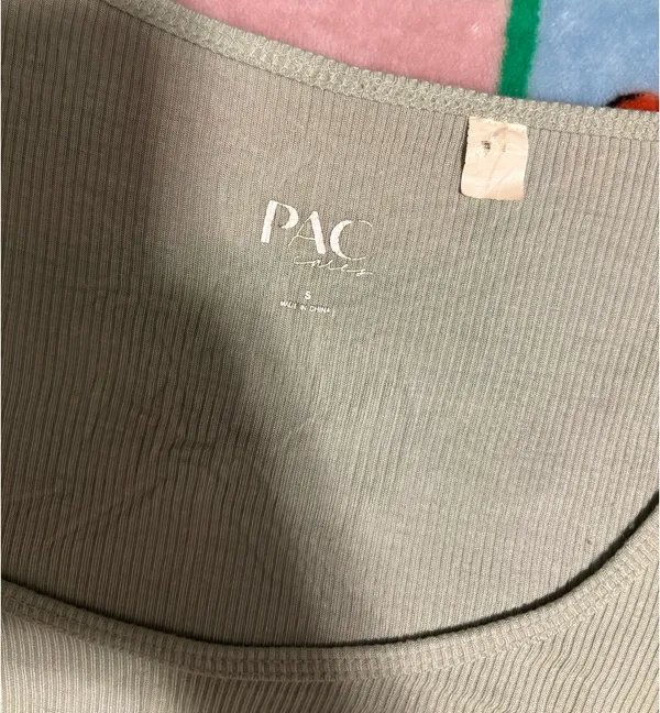 PacSun Long Sleeve Crop Top - Image 3