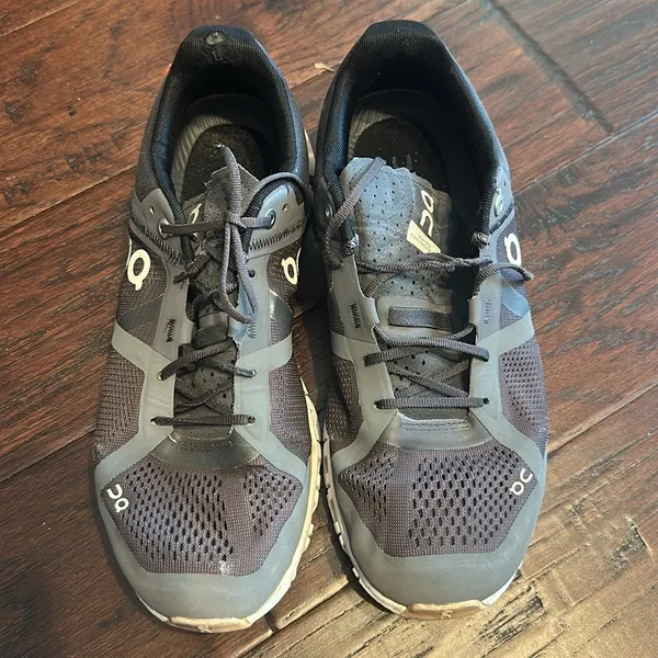 On Cloud Running Cloudflow Sneakers Size 9 Pink - Image 6