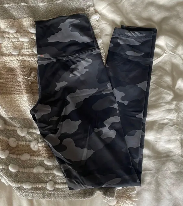 Aerie Camo Leggings - Image 2