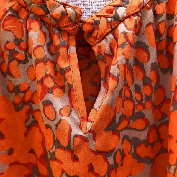 Banana Republic Top - Image 8