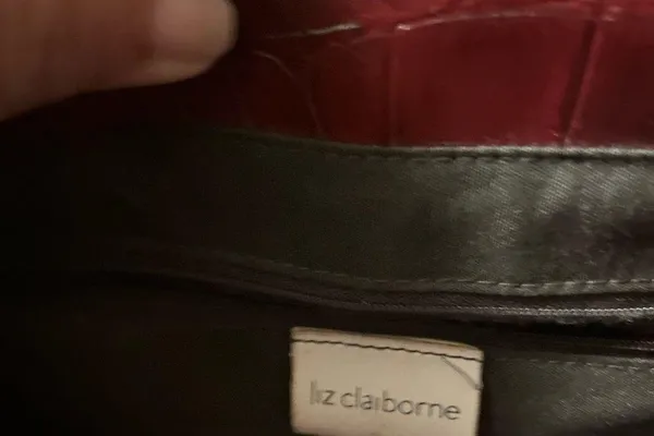 Vintage Liz Claiborne Handbag shoulder bag Crocodile red Faux Leather 80s - Image 4