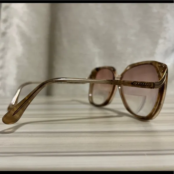 Vintage Classy Lestar Apricot Optical Eyeglass - Image 2