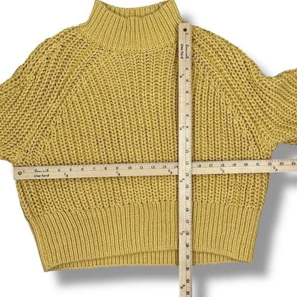 H&M Chunky Knit Funnel‎ Neck Barrel Sleeve Crop Sweater Yellow Medium - Image 11