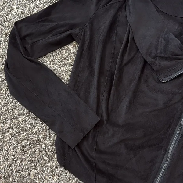 Blank NYC Jacket - Image 5