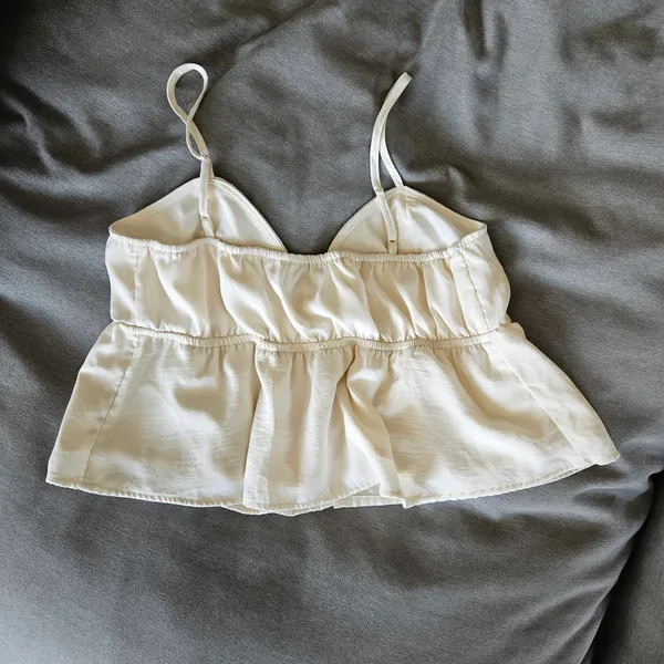 American Eagle Cropped Ruffle Cami Woman’s Size Medium  - Image 2