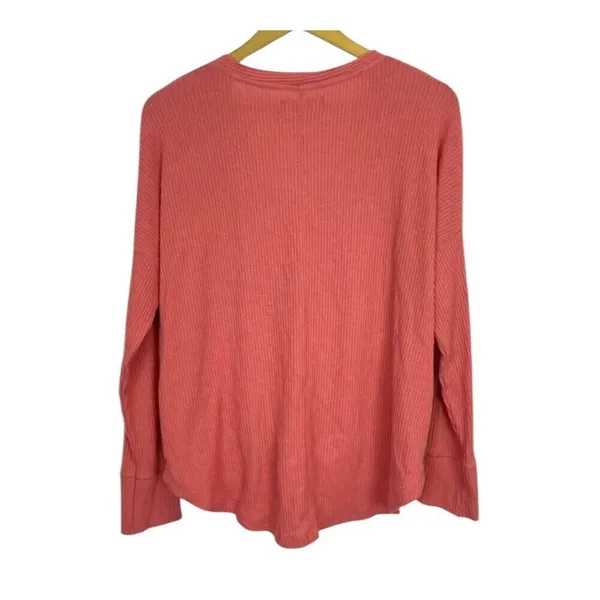 ✨ABERCROMBIE & FITCH Pink Front Tie Sz Medium Top Thermal✨ - Image 4