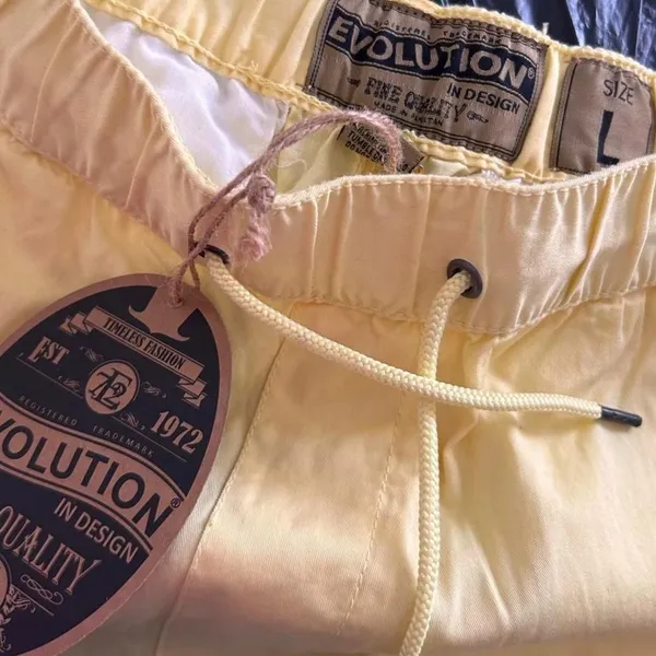 Source Unknown Y2K crop pastel yellow cargo capri harem pants size Large NWT - Image 6