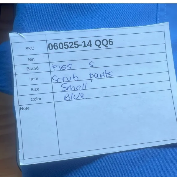 FIGS Scrub Jogger Light‎ Blue Small - Image 9