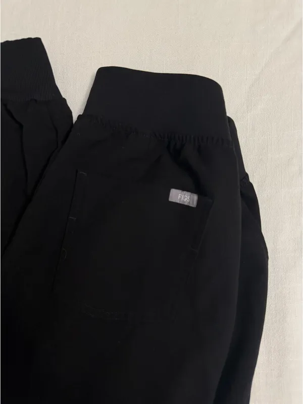 FIGS Zamora High-Waisted Jogger Scrub Pants - Image 4