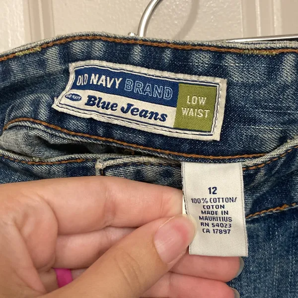 Old Navy Y2K Low Rise Denim Skirt - Image 5