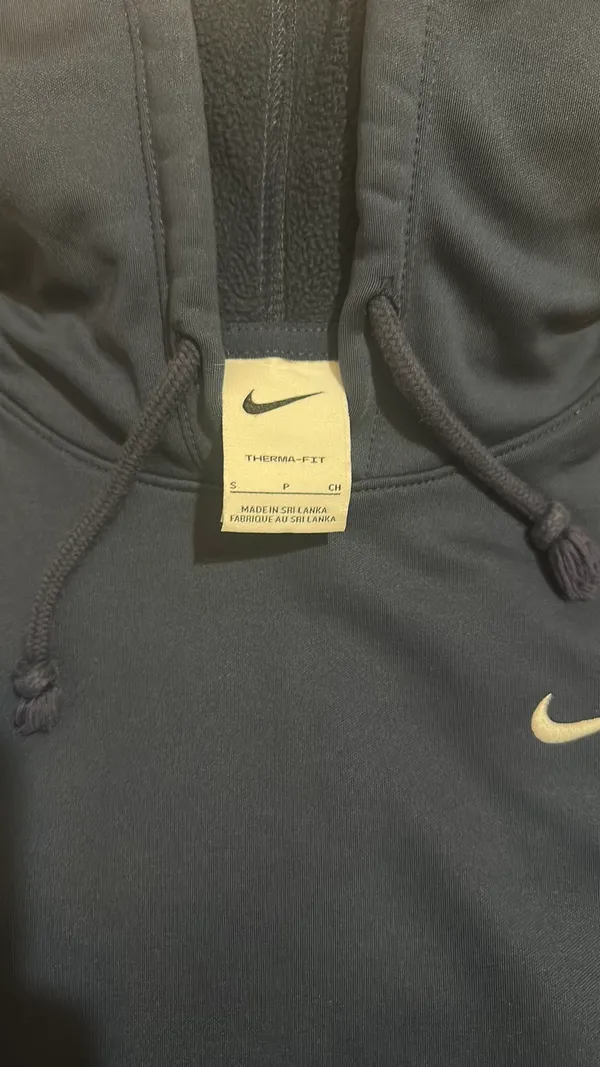 nike navy blue women’s hoodie - Image 4