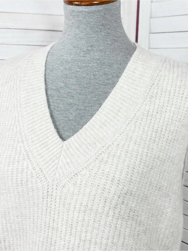 Vince Camuto Oversized V Neck Sleeveless Sweater Vest Beige Small Heritage - Image 5