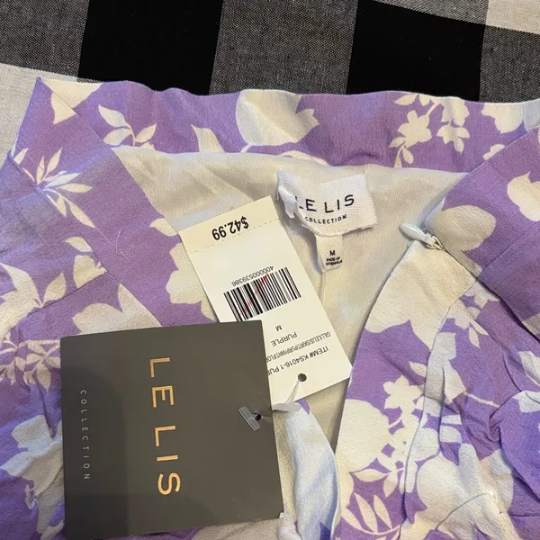 Le Lis Floral Purple and White Skirt medium wrap new - Image 2