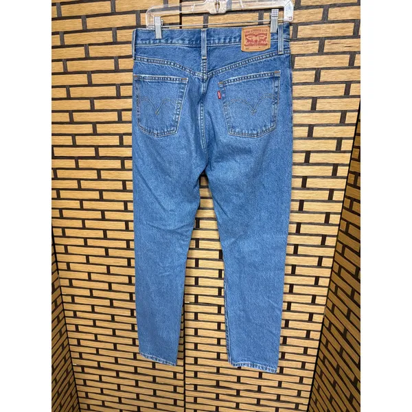 Levi‎ Strauss Jeans SIze 28 - Image 2