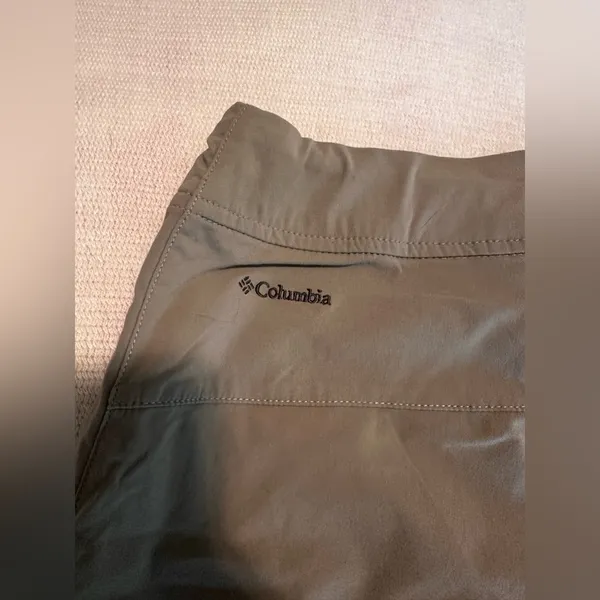Columbia cropped hiking pants - Image 3