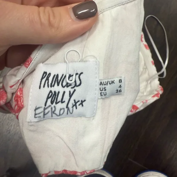 Princess Polly White and‎ Red Floral Crop Top - Image 3