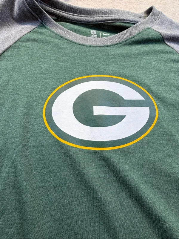 Green Bay Packers Nike Women’s 3/4 Sleeve Raglan Shirt XXL NWT - Image 3
