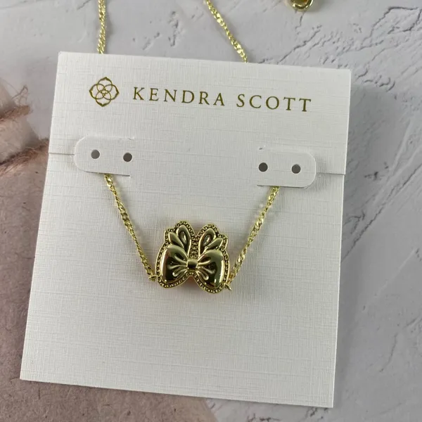 🎀 Kendra Scott Haley Bow Short Pendant Necklace - Image 2