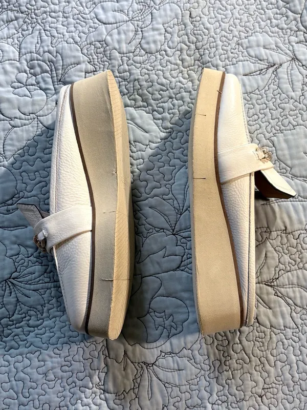 ☀️Naked Feet Elect Chamois White Leather Gold Chain Platform Loafer Mules Sz 8🧡 - Image 4