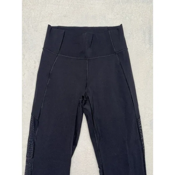 Lululemon Women's Tight Stuff Tight Black High Rise Running Leggings Size 8 - Image 2