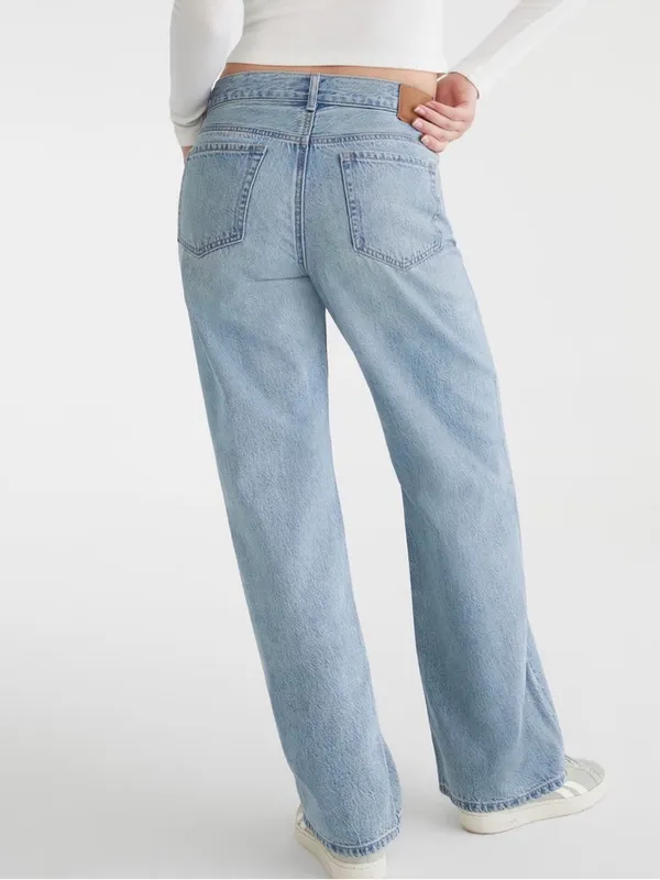 Aeropostale 90s Baggy Jeans Light Wash Size 4 - Image 2