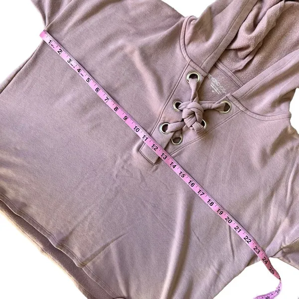 Beyond Yoga Lace Up Sweatshirt - Image 7