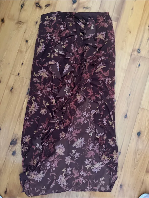 Free People Maroon Floral Maxi Skirt - Image 3