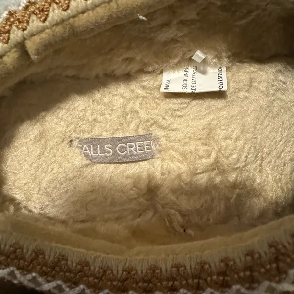 Falls Creek Cream Fuzzy Slippers - Image 6