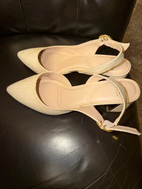 Heels Tan Size 9 - Image 2