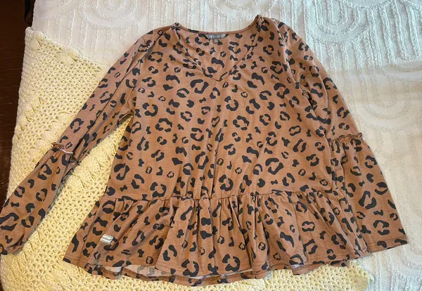 Long Sleeve Top - Image 2