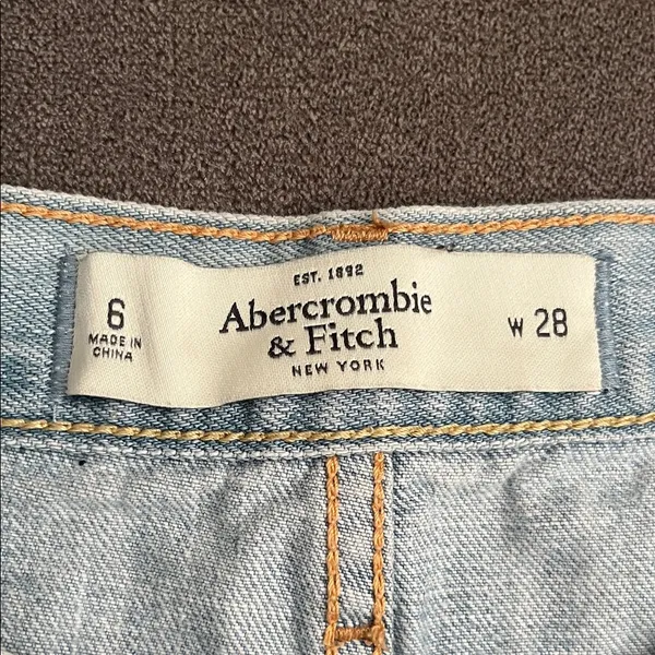 Abercrombie & Fitch Light Blue Denim Shorts used good condition - Image 2