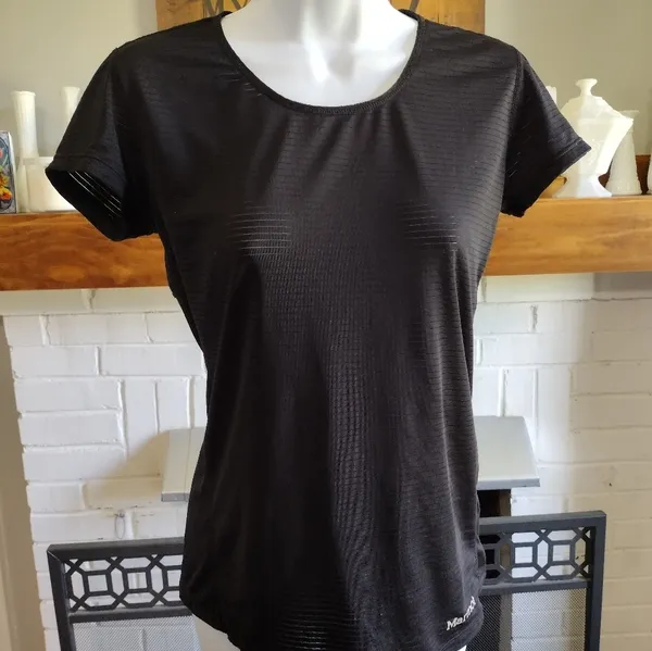 Marmot Aero Short Sleeve Black Running Hiking Activewear Shirt - Image 2