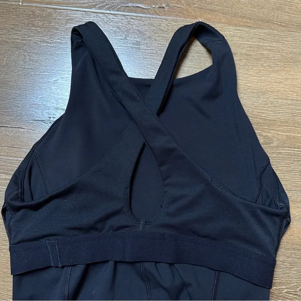 Key To Balance Yoga Tank Top Light Support B/C Cup in Black Size 4 - Image 12