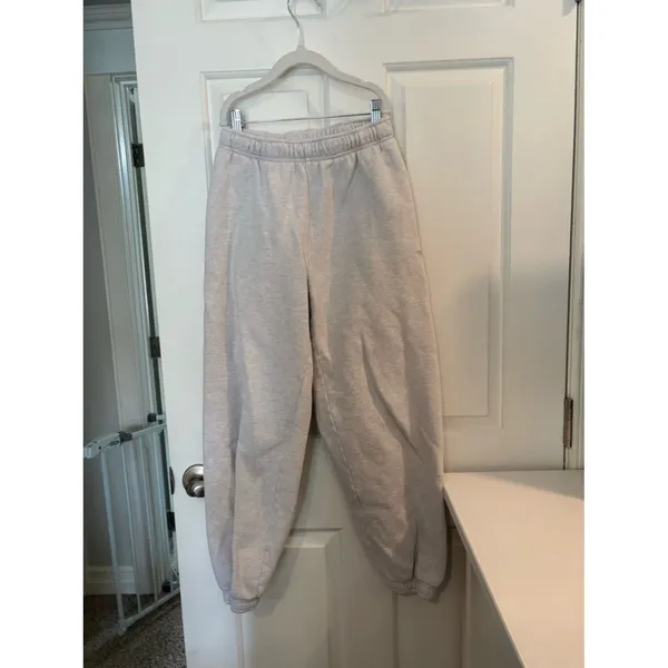 TNA Light Heather Gray Mega Fit Jogger Sweatpants Size undefined - Image 4