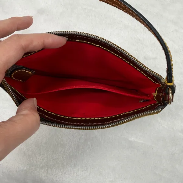 Dooney & Bourke Cream Pebbled Leather Wristlet Pouch Brown Trim‎ Duck Logo READ - Image 10