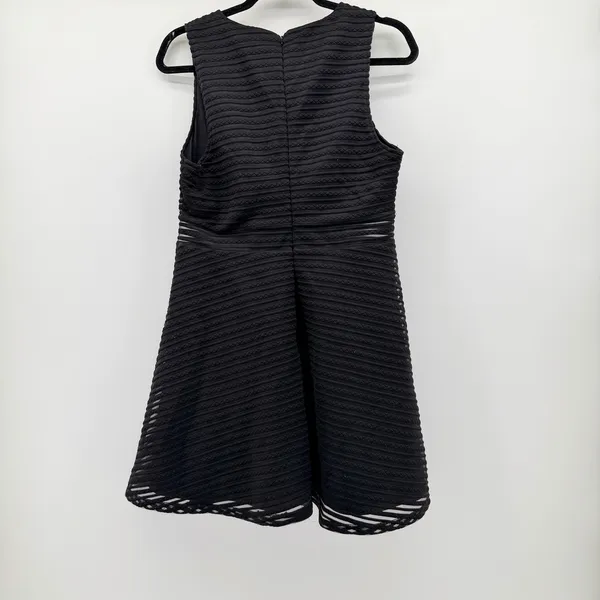 Lulus Black Sleeveless V-Neck Textured Fit and Flare Mini Dress Large LBD - Image 5