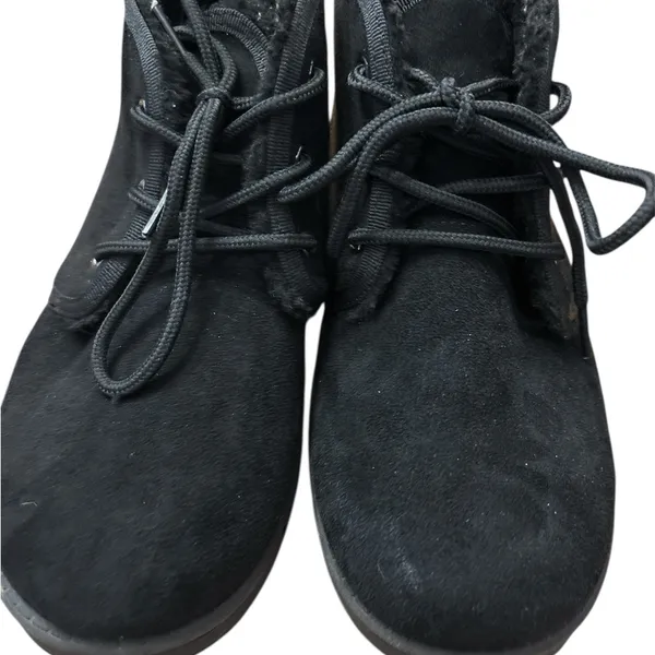 Kohls SO Sophia Black Fur lined Suede Boots - Image 3